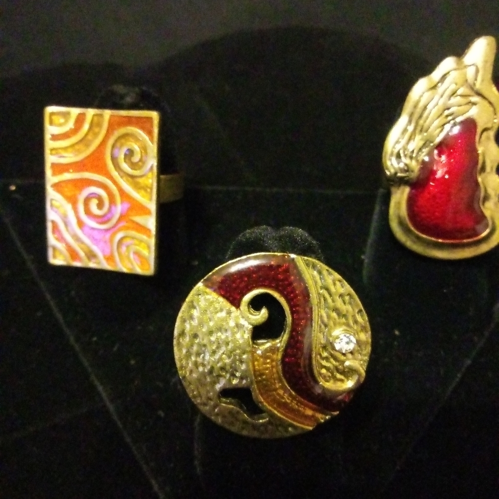 NWOT Six ring lot